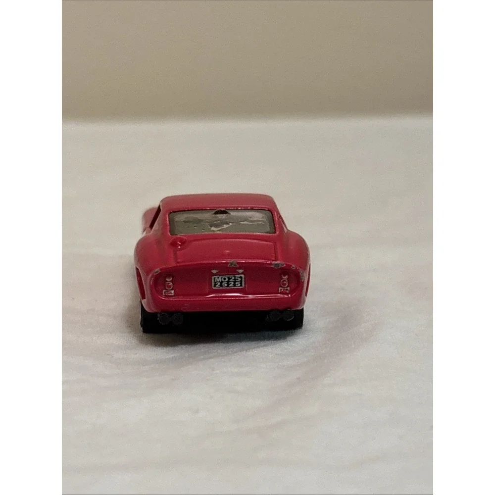 Hot Wheels 2009 New Models Ferrari 250 GTO Red 19 Diecast Car 1:64 Loose